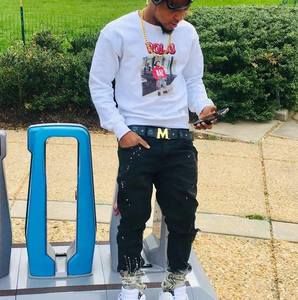 Meet your Posher, Herold